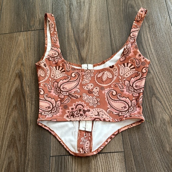 Corset Cropped Tank - Picture 5 of 5